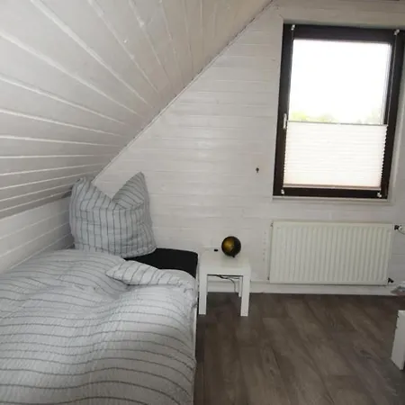 Duemmerglueck Gemuetliches Und Im Skandinavischen Still Holiday home *
