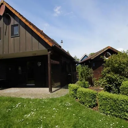 Duemmerglueck Gemuetliches Und Im Skandinavischen Still Holiday home Lembruch